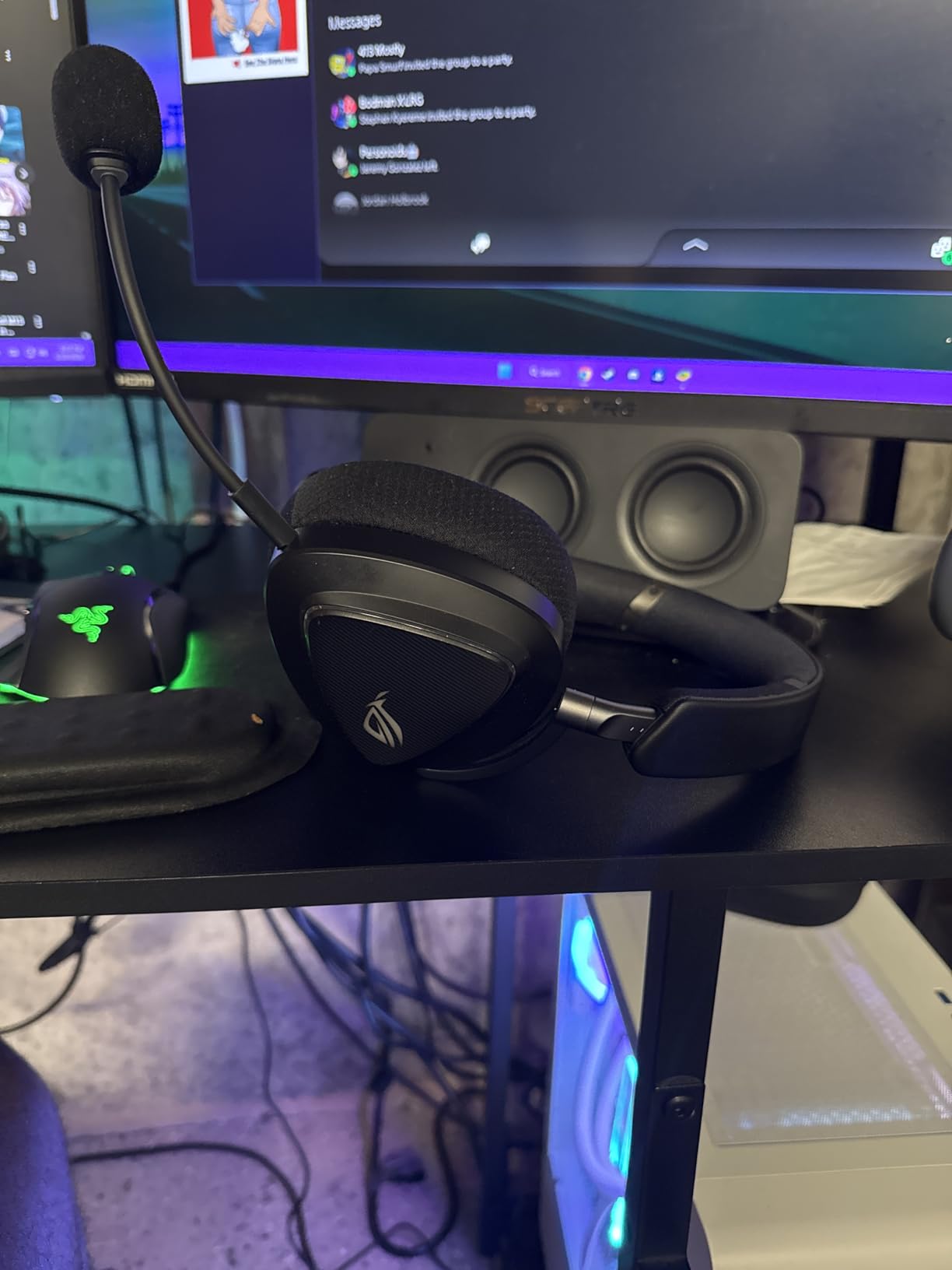 ASUS ROG Delta II Wireless Gaming Headset with Detachable Mic – Black customer photo 1