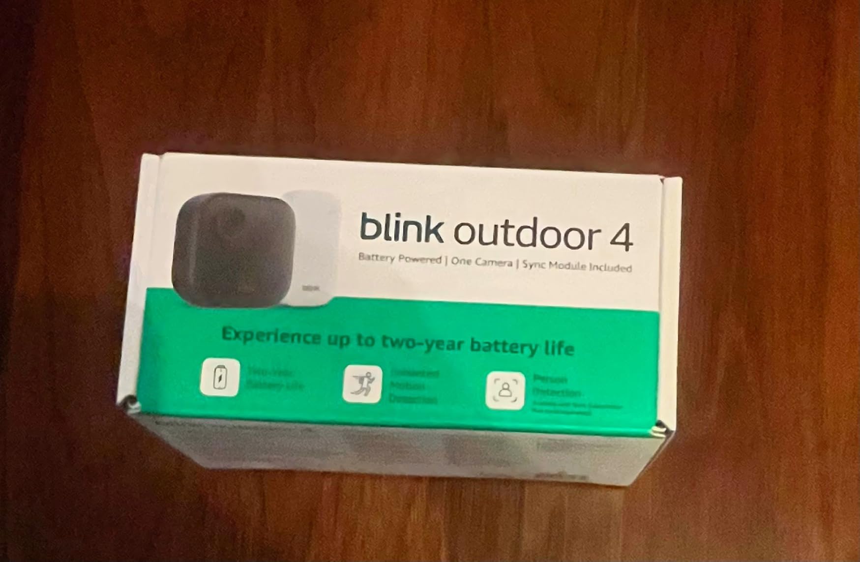 Blink Outdoor 4 – Wireless smart security camera, two-year battery life, 1080p HD day and infrared night live view, two-way talk. Sync Module Core included – 1 camera system customer photo 2