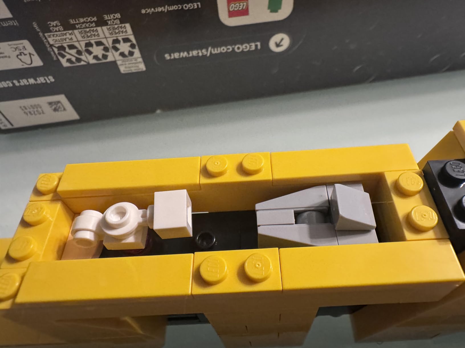 LEGO Star Wars Brick-Built Star Wars Logo - Building Set for Adults 18+ - Star Wars Gift Idea for Birthdays - Collectible DIY Model Kit - Home Decor Idea for Fans of The Movie Series - 75407 customer photo 1