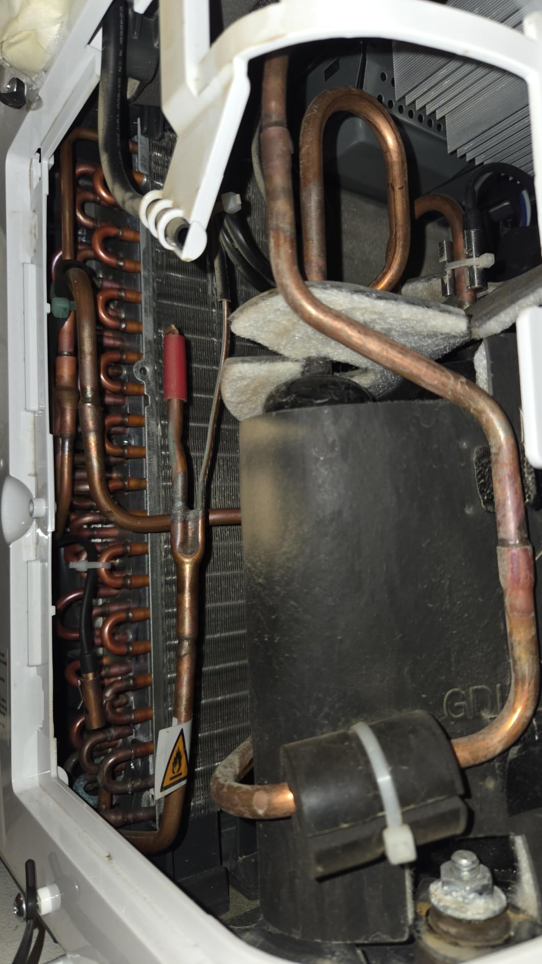 Hisense 8,000 BTU DOE/SACC (10,000 ASHRAE) Portable Air Conditioner Dual Hose & Inverter, 350 Sq Ft, Wi-Fi, ConnectLife App Google & Alexa, 3 operating modes, Noise 42 dB HAP0825TWD (Renewed) customer photo 2