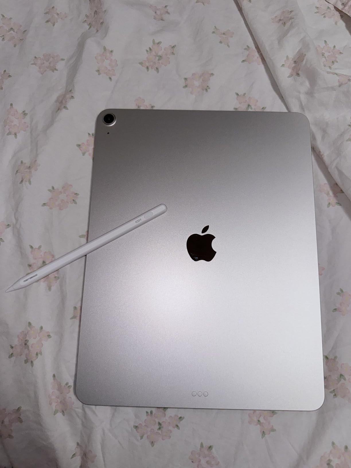 Apple iPad Air 13-inch M4 customer photo 2