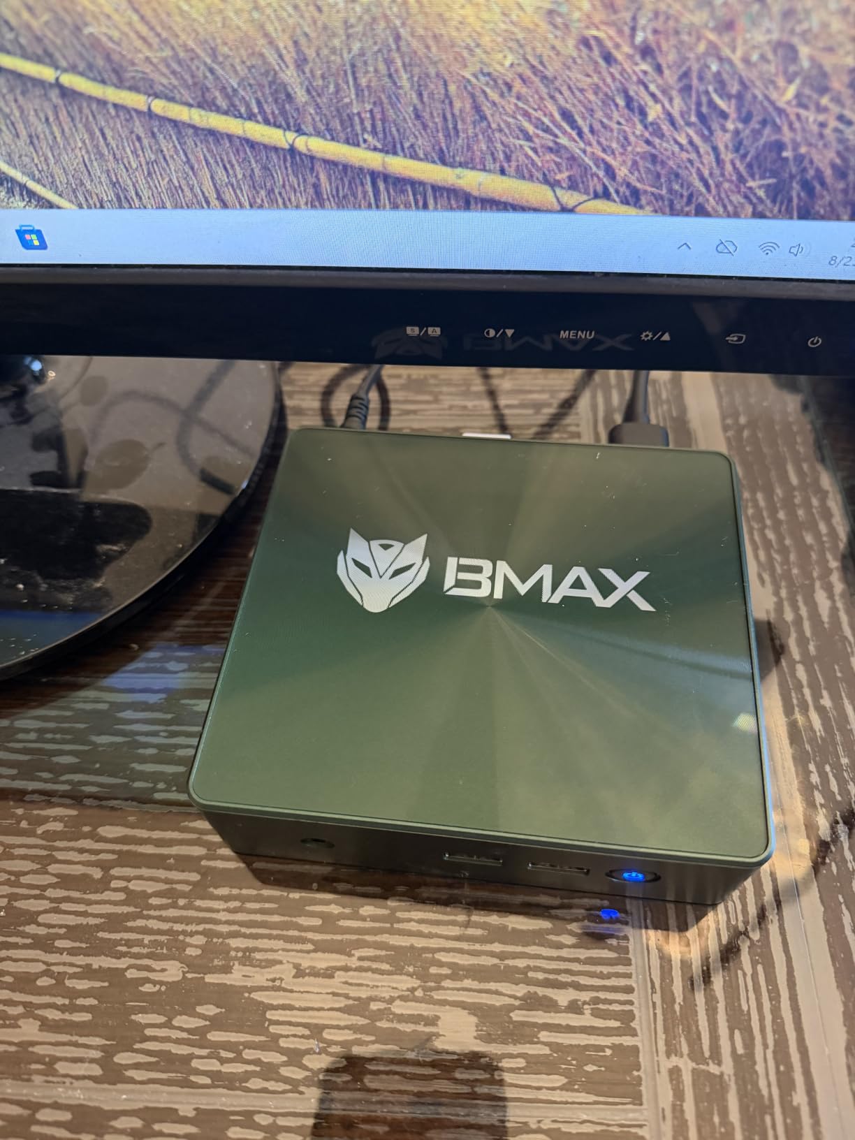Bmax Mini PC Mini Desktop Computer Intel Celeron J3355 (Up to 2.5GHz) Win 11, 6GB RAM 128GB eMMC Support M.2 SSD Expansion (512GB/2TB), 4K Dual Display WiFi5& BT5.0 for Home/Office,Daily Use,B1 Plus customer photo 1