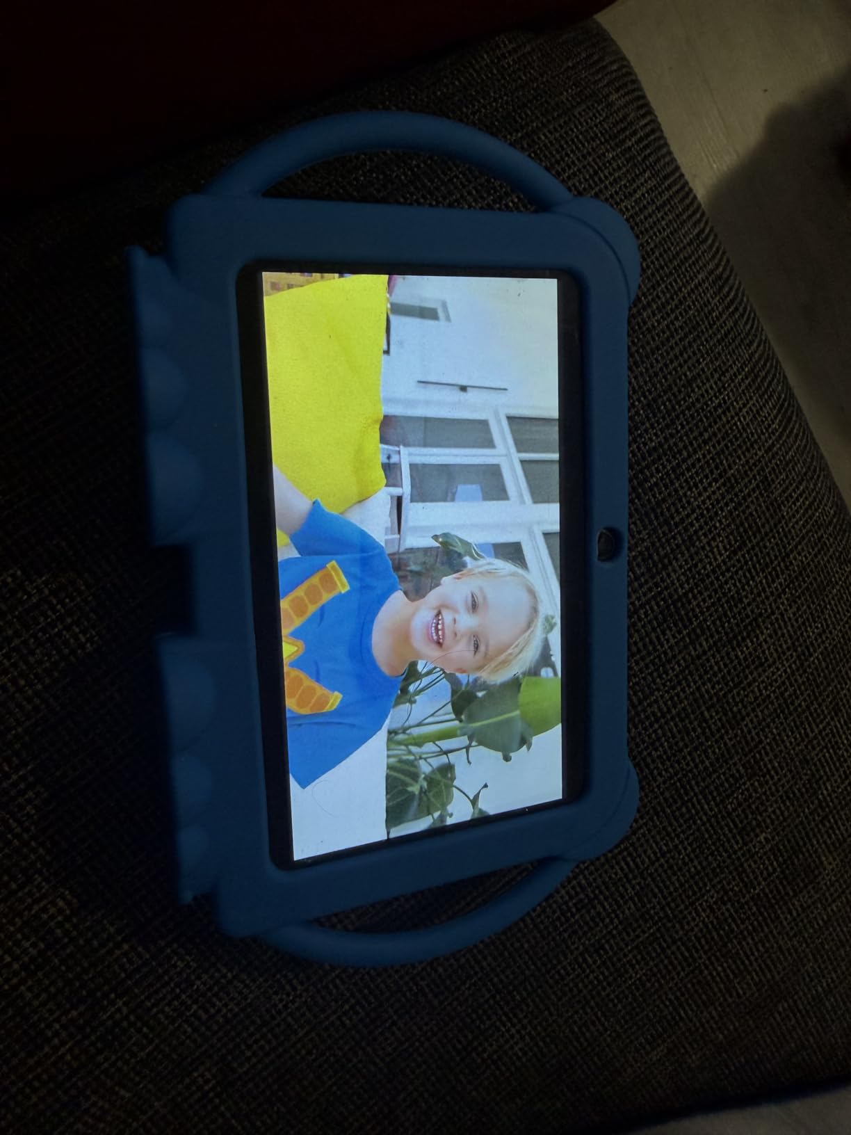 Kids Tablet 10 Inch Android Tablet for Kids Comes with a Shock-Resistant Protective Case, 8GB RAM 32GB ROM Tablets Supports 1TB MicroSD, 6000mAh Battery Dual Cameras 5G Wifi6 Android Tablets with Case customer photo 1